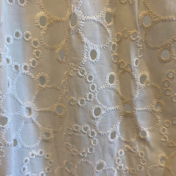 ModCloth Floral Embroidered 100% Cotton Sleeveless Ruffled White Dress Plus Size - Picture 4 of 12